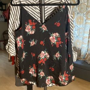 Wintry floral express tank